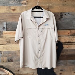 Field & Stream fishing shirt.